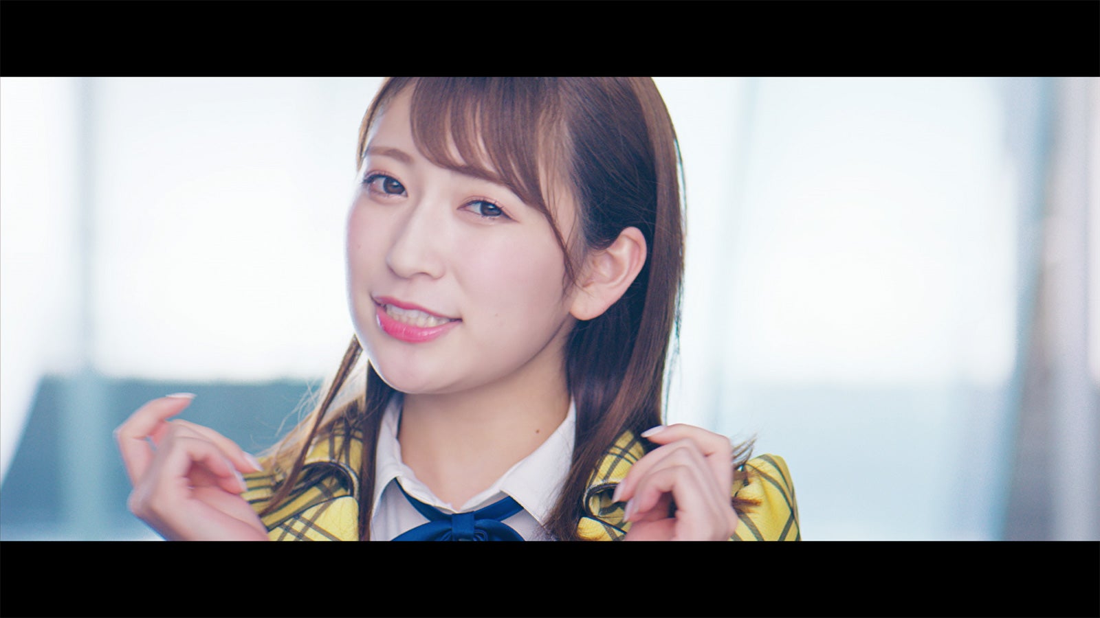 AKB48「センチメンタルトレイン」MVより（C）AKS／キングレコード