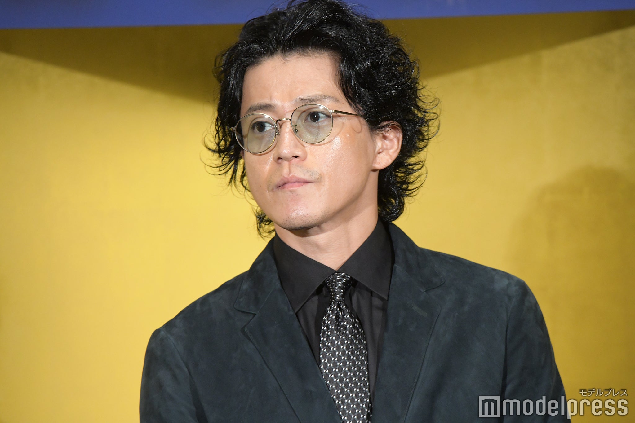 小栗旬（C）モデルプレス