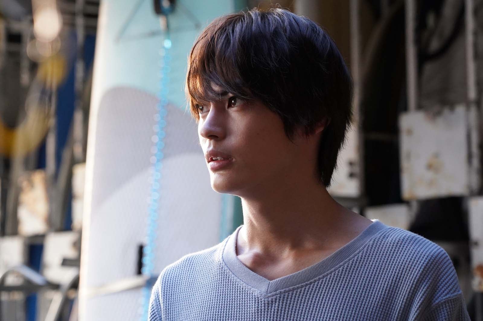 神尾楓珠「真夏のシンデレラ」第4話より（C）フジテレビ