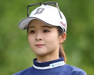 女子ゴルフ 川崎春花が復活へ向け2位発進 首位と1打差の4アンダー キーワードは「安定感」