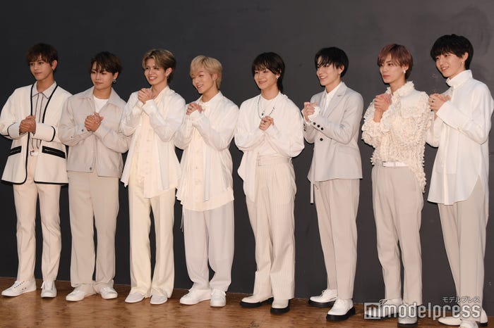 (左から)冬馬、海帆、栗田航兵、古瀬直輝、太田駿静、高橋わたる、小堀柊、四谷真佑(C)モデルプレス