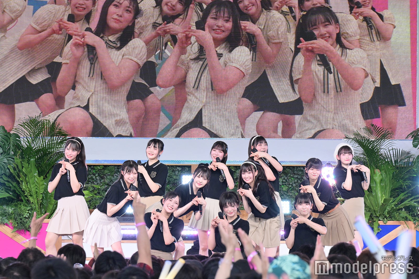 ≒JOY（C）モデルプレス