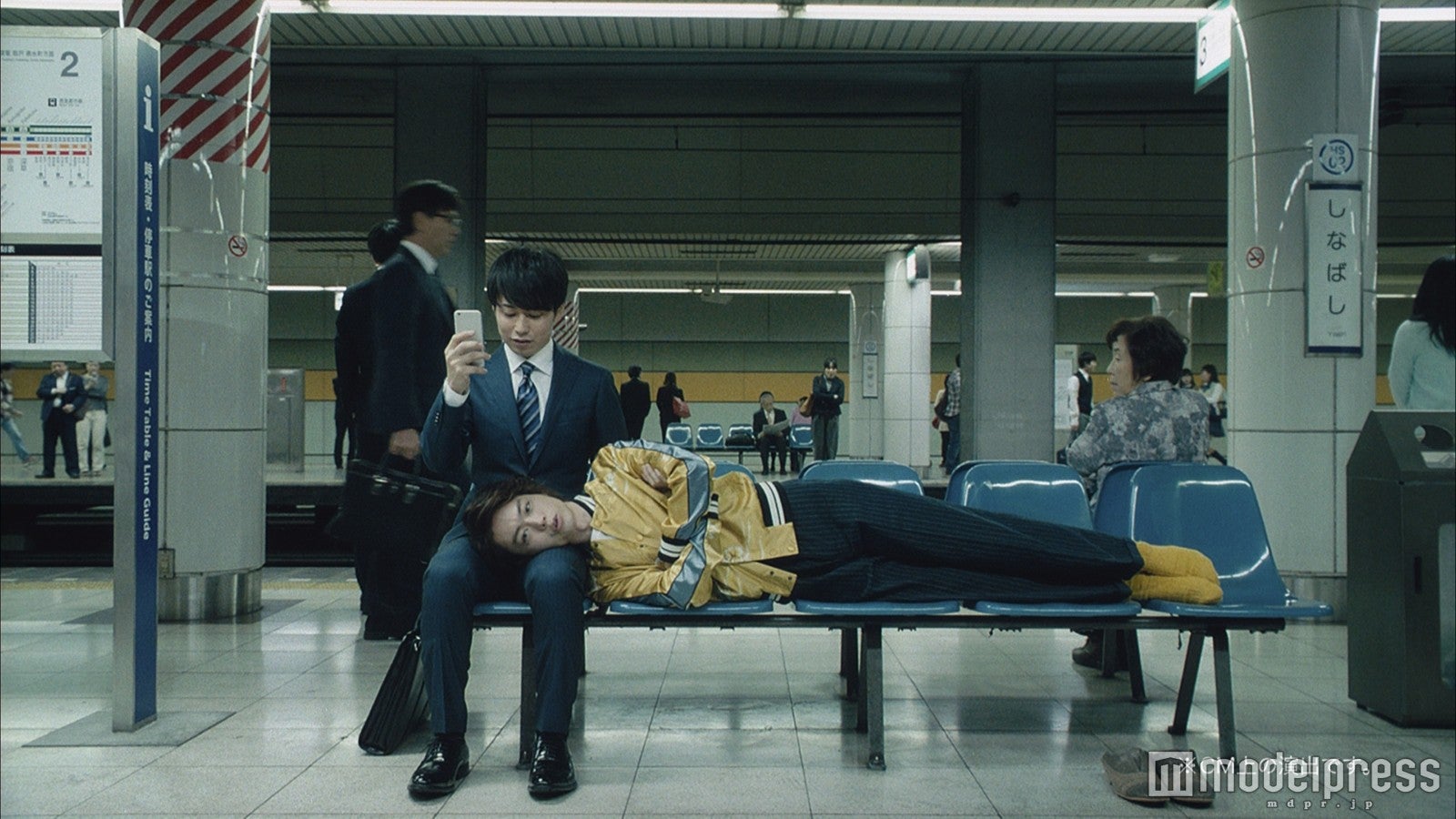 菅田将暉／「オトコのネット予約-母さん」篇より