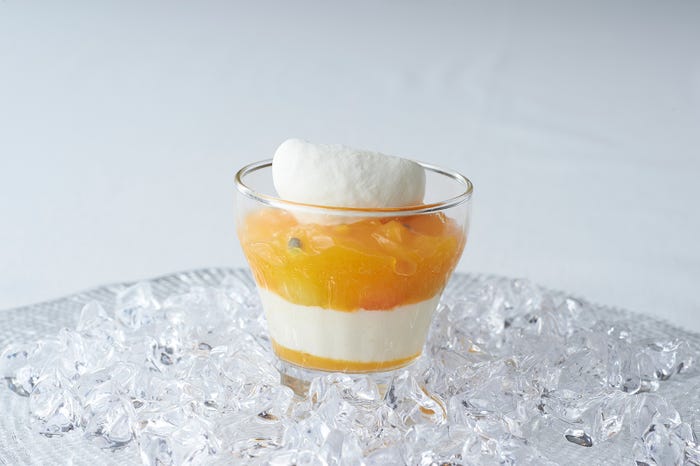 パッションフルーツとメロンのフロマージュブラン/画像提供:グランド ハイアット 東京