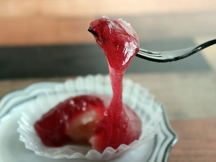 びよ～んと伸びる、もっちり食感の葛まんじゅう