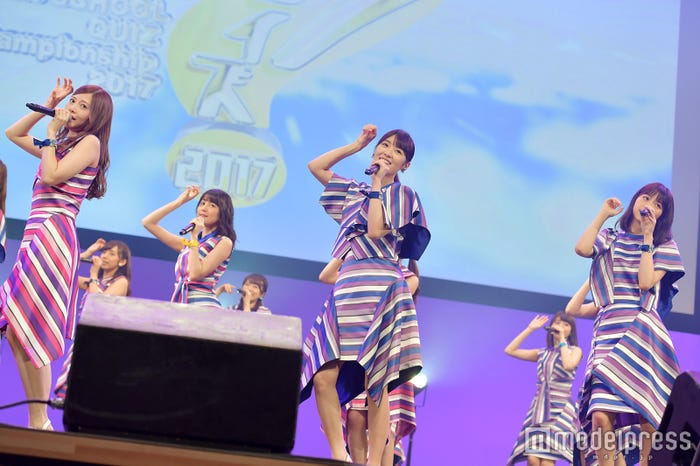 センター高山一実で「泣いたっていいじゃないか?」を初披露(C)モデルプレス