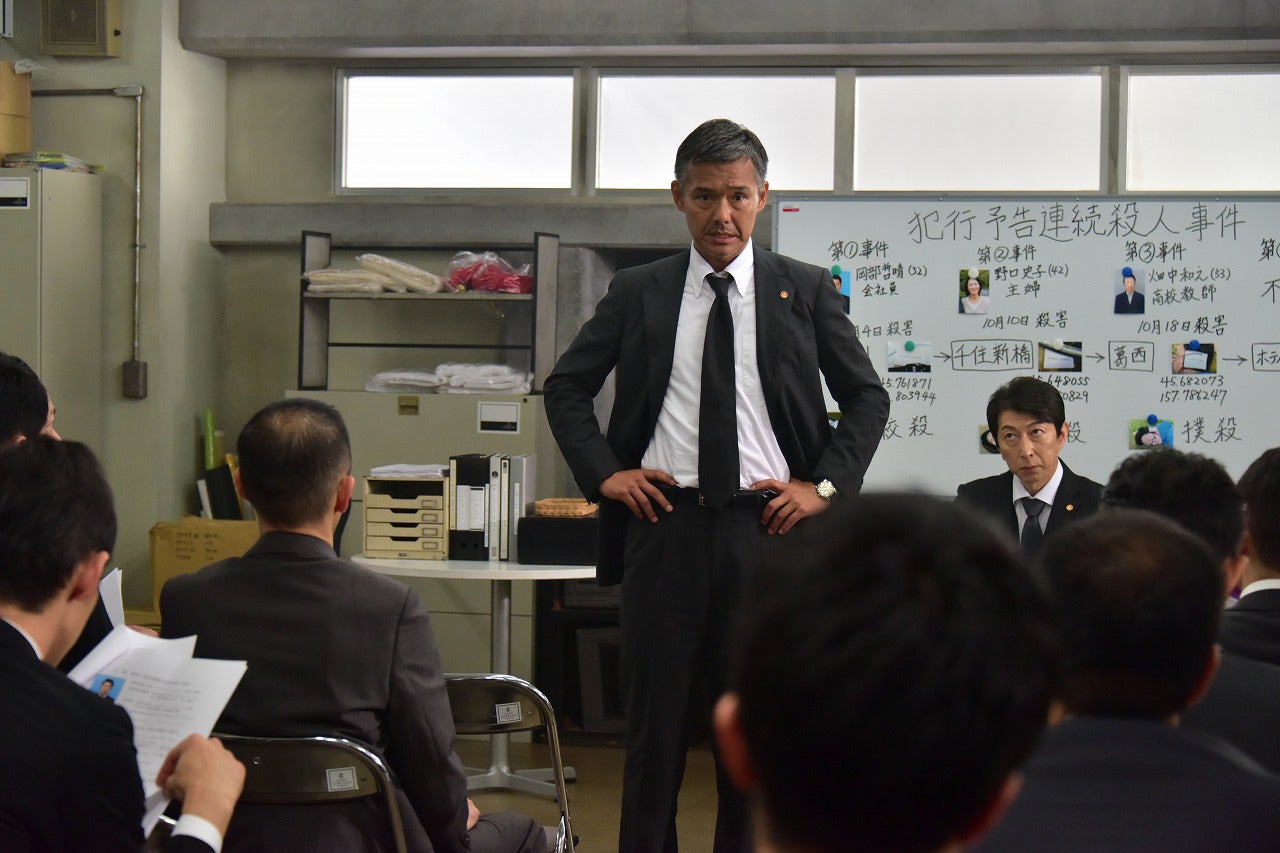 渡部篤郎（C）2019映画「マスカレード・ホテル」製作委員会　（C）東野圭吾／集英社