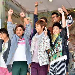 (上段左から)小森隼、中務裕太、関口メンディー(下段左から)白濱亜嵐、数原龍友、片寄涼太、佐野玲於