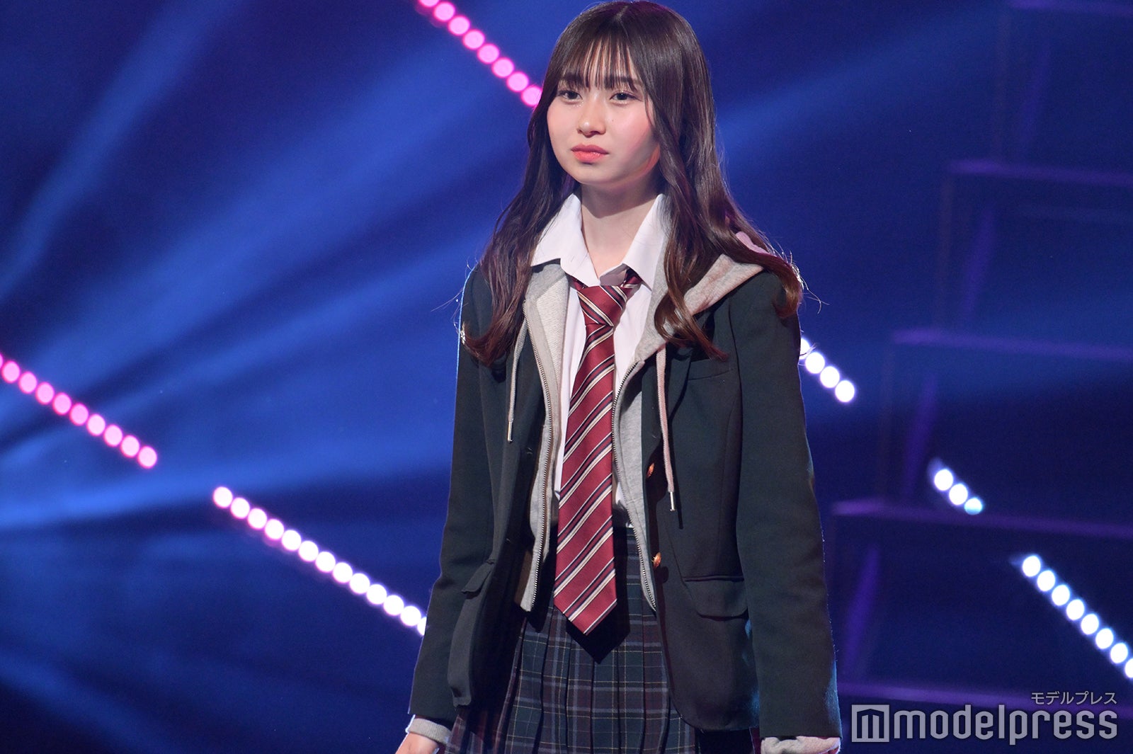 （C）モデルプレス