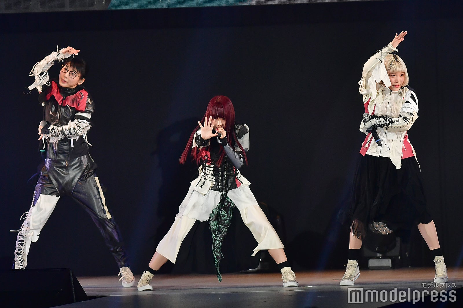 BiSH（C）モデルプレス