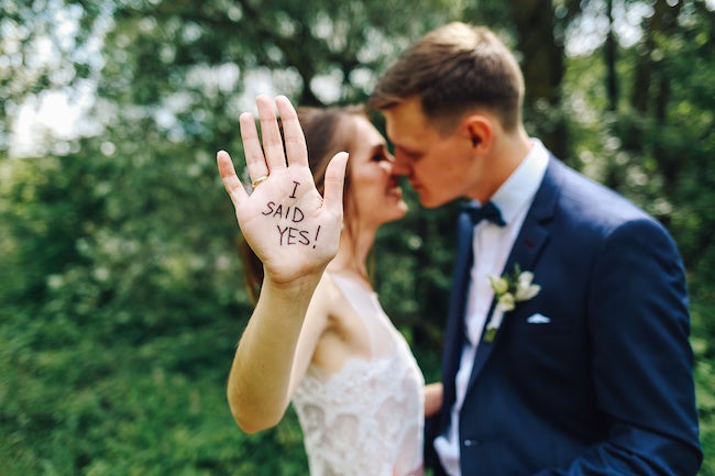 結婚までの期間はどれくらい必要 交際期間別にメリット デメリットを知っておこう モデルプレス