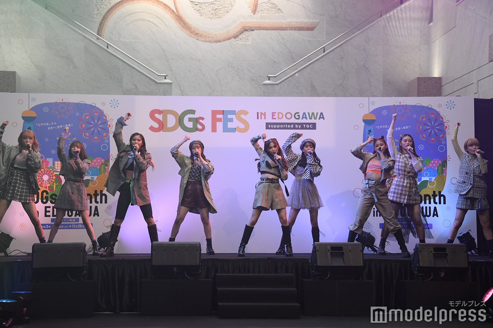 Girls2 （C）モデルプレス