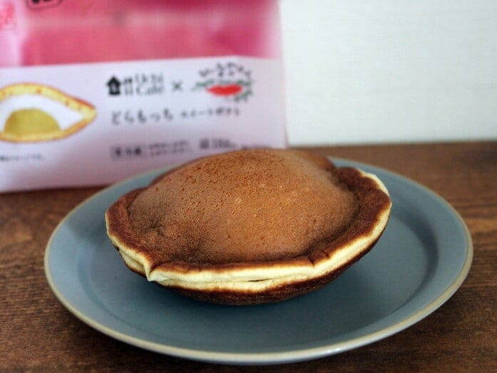 どらもっちの生地は、ふわふわもちもち