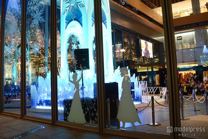 アナとエルサのシルエット