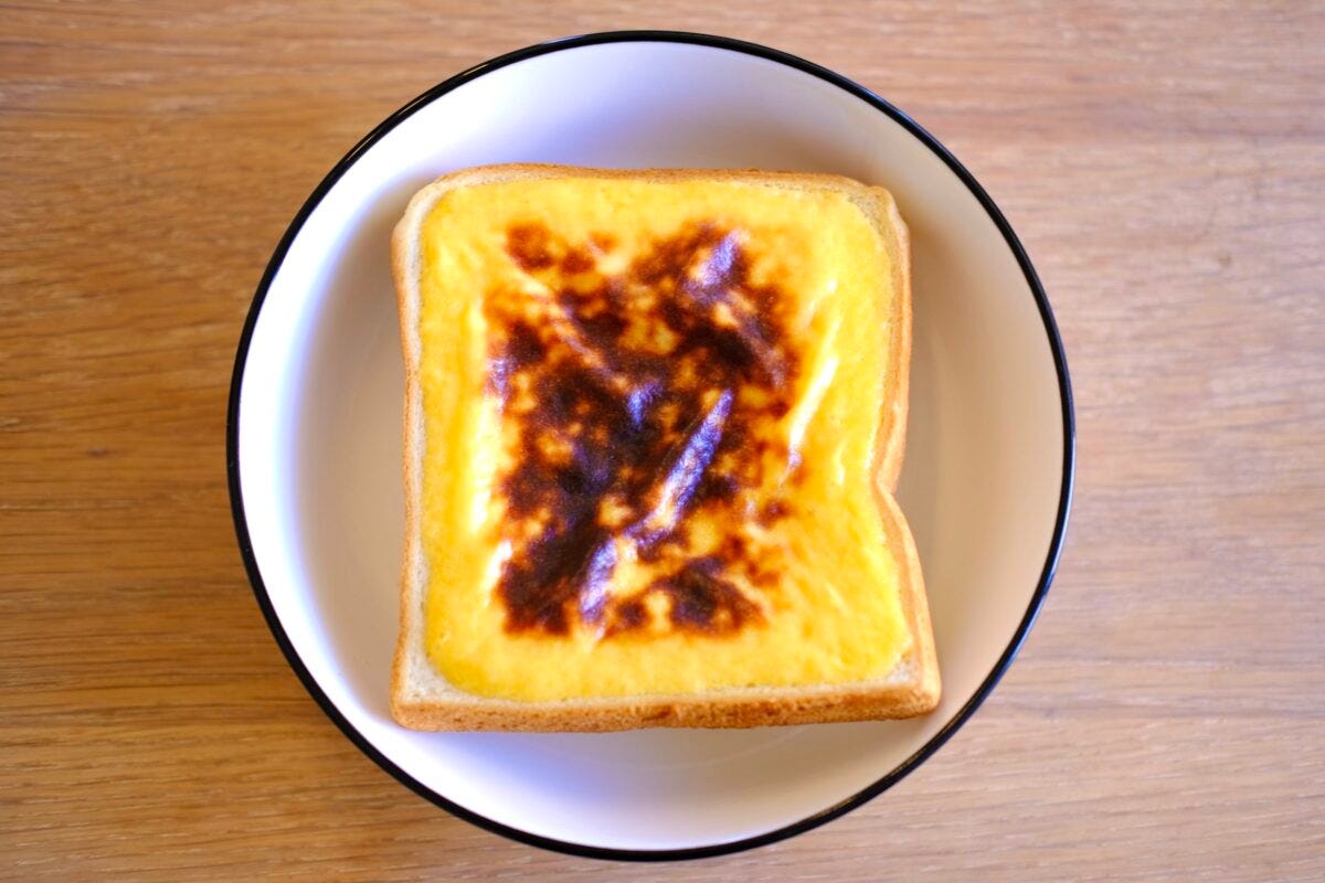 山崎パン　ロイヤルバスクチーズケーキ風トースト