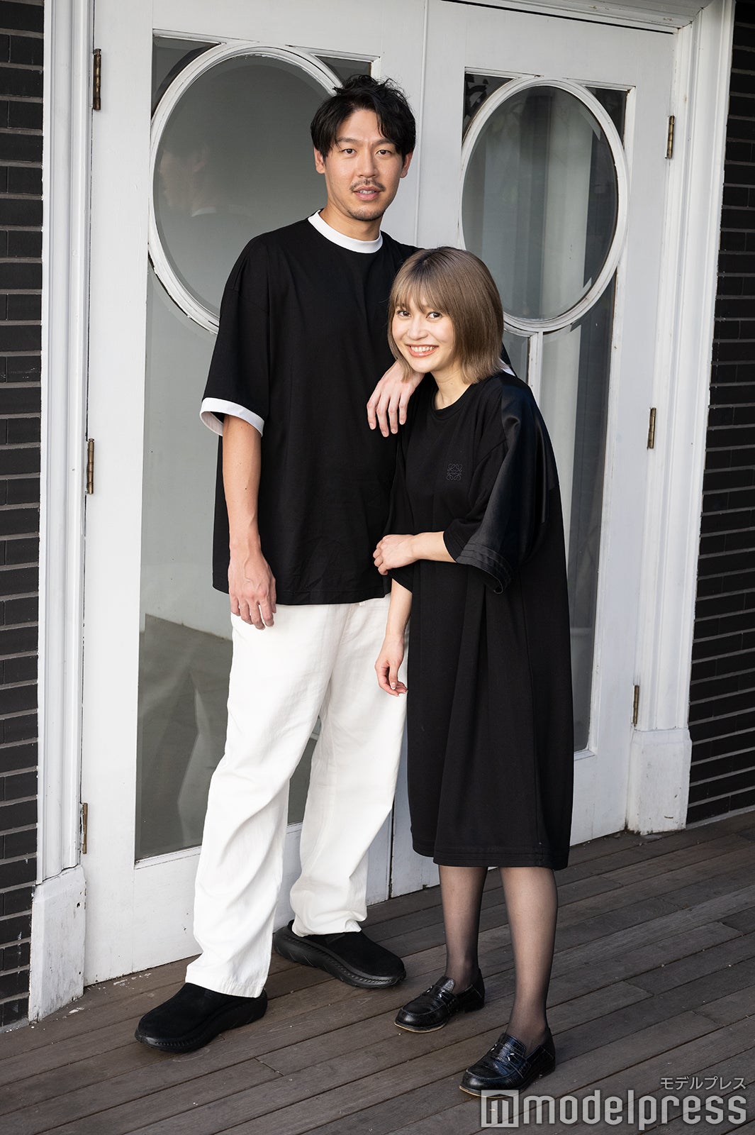 長谷川惠一、大内悠里（C）モデルプレス