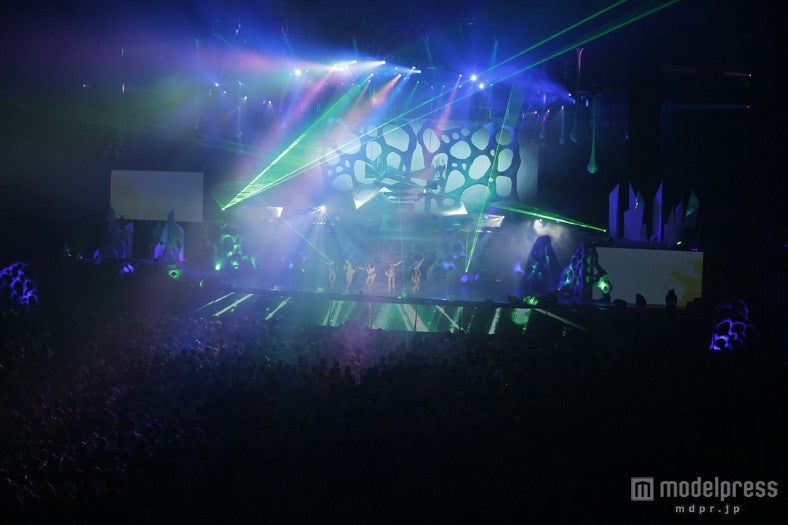 ももいろクローバーZ