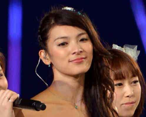 AKB48秋元才加、涙の卒業セレモニーに卒業生がサプライズ出演