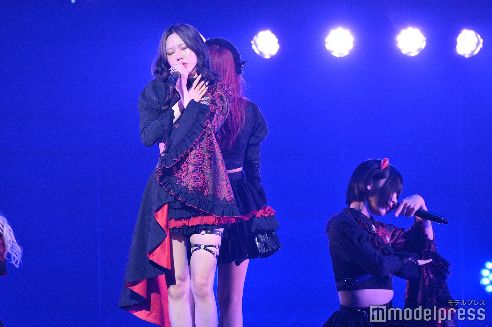 AVAM（C）モデルプレス