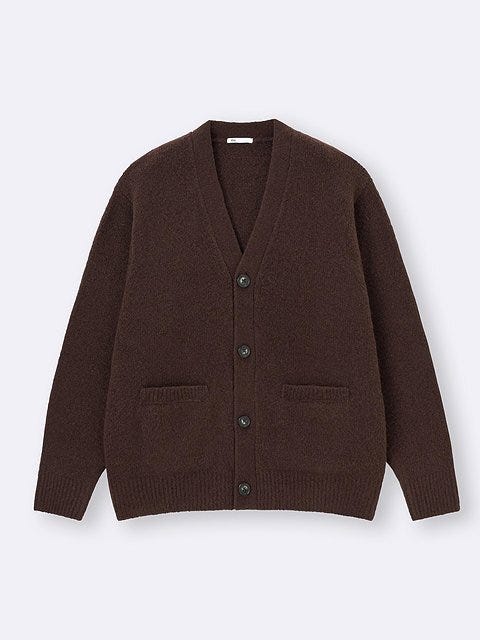 GUのパフニットVネックカーディガン