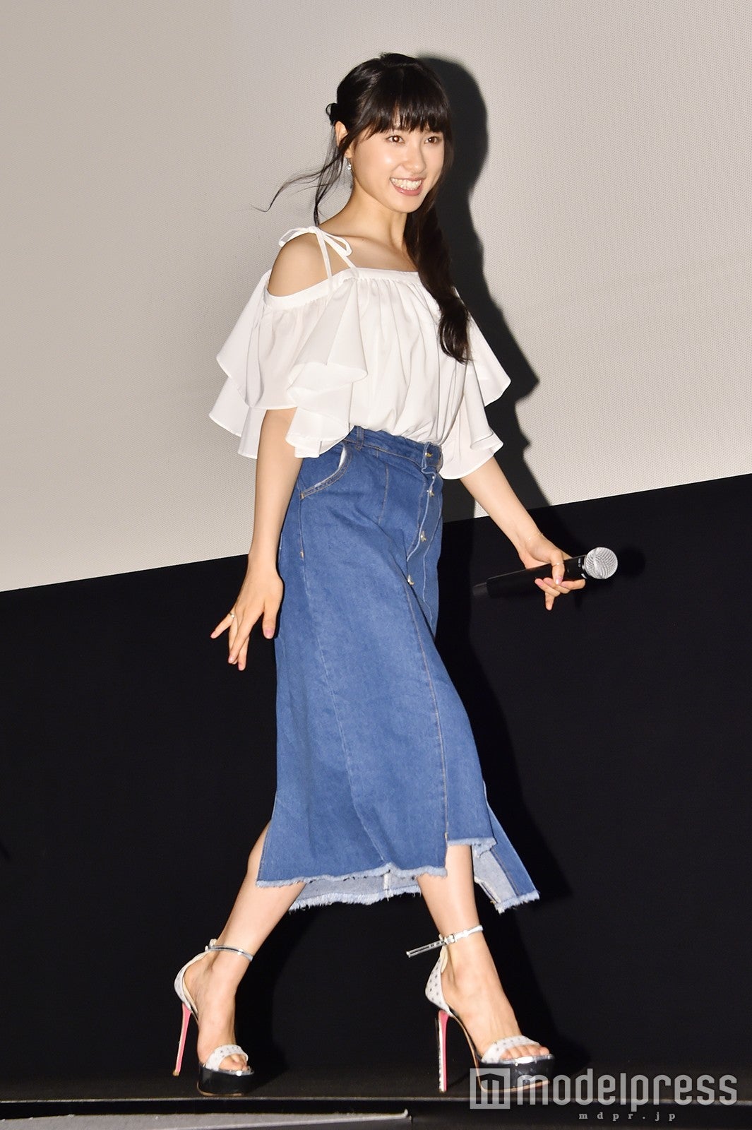 土屋太鳳 ／映画「兄に愛されすぎて困ってます」大ヒット記念舞台挨拶より（C）モデルプレス