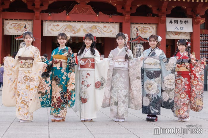 正鋳真優、山崎空、佐藤綺星、八木愛月、鈴木くるみ、布袋百椛(C)モデルプレス