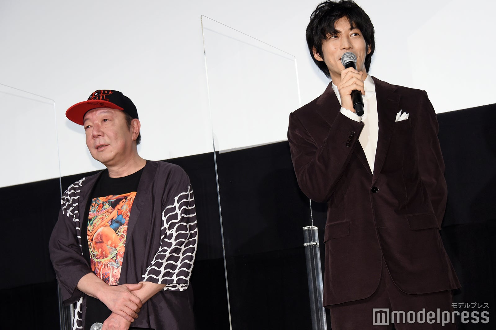 古田新太、松坂桃李（C）モデルプレス