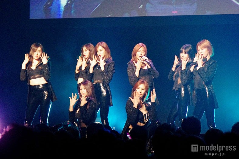 パフォーマンスの様子