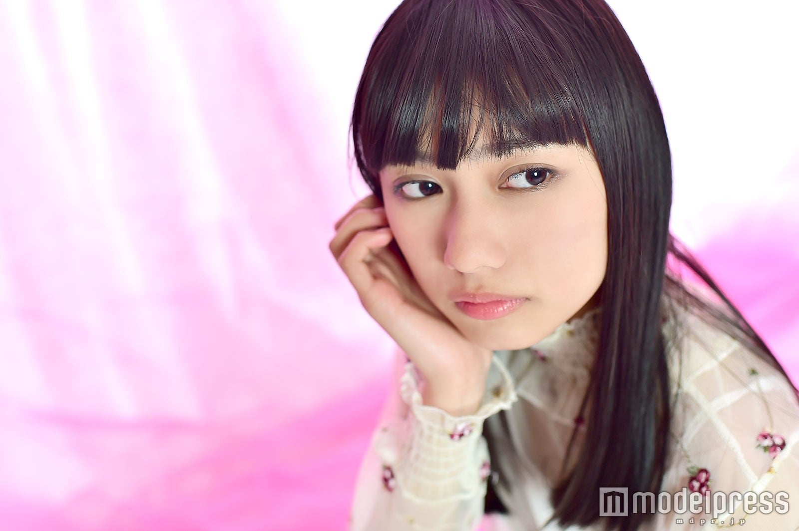 黒崎レイナ（C）モデルプレス