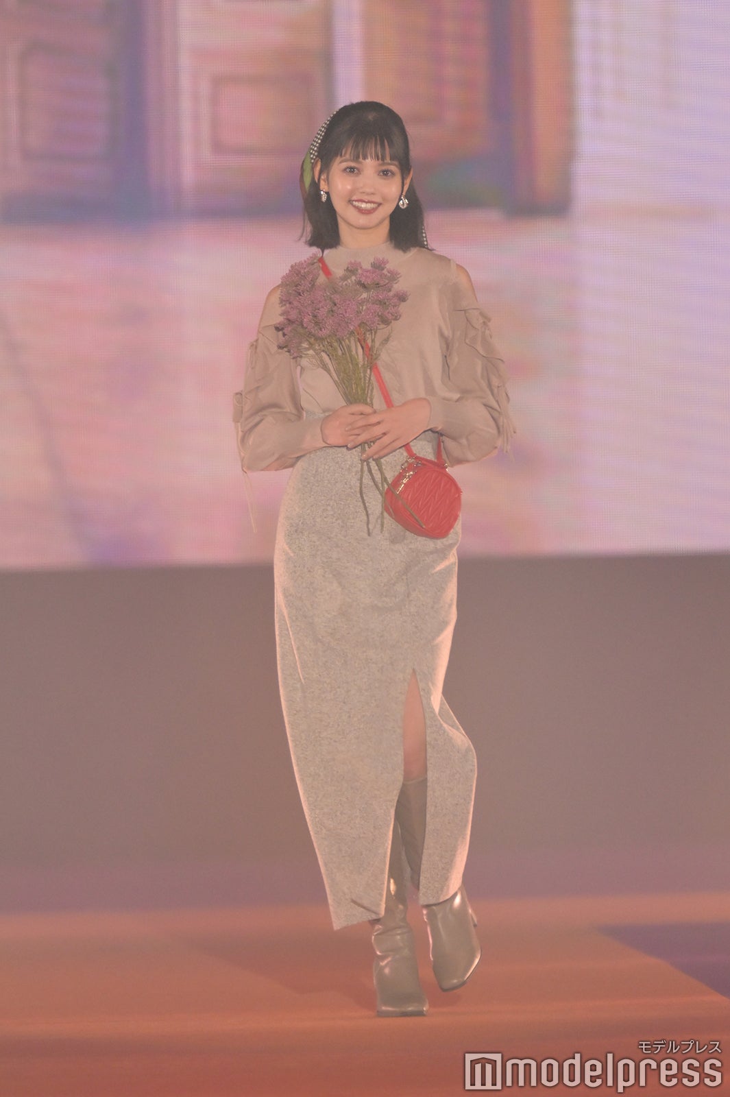 （C）モデルプレス