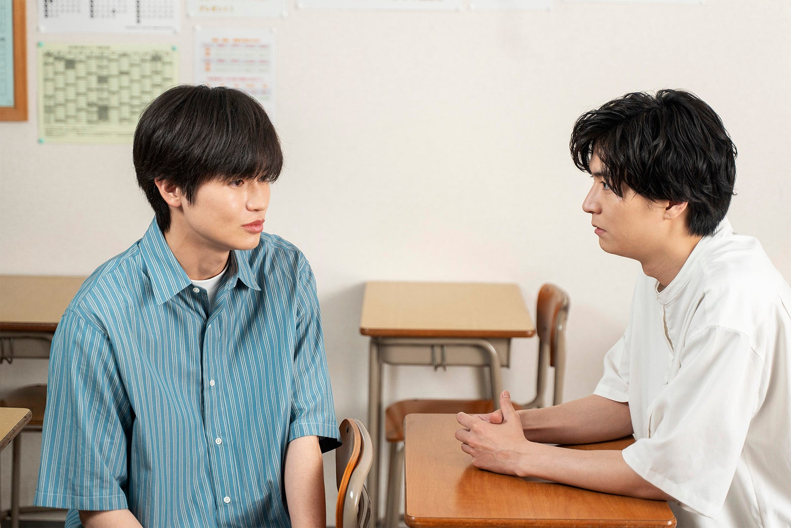 西垣匠、稲葉友「みなと商事コインランドリー2」第3話より（C）缶爪さわ・椿ゆず／KADOKAWA／「みなと商事コインランドリー2」製作委員会