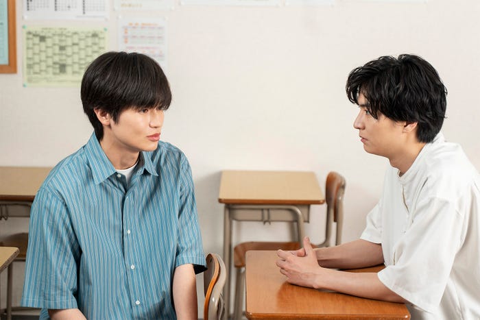 西垣匠、稲葉友「みなと商事コインランドリー2」第3話より(C)缶爪さわ・椿ゆず/KADOKAWA/「みなと商事コインランドリー2」製作委員会