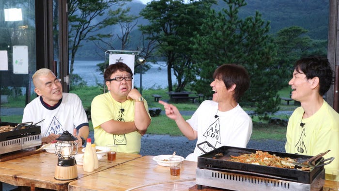 ウド鈴木、天野ひろゆき、内村光良、南原清隆(C)フジテレビ