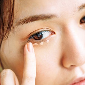 『ゆうこすビューティー 最近自分の見た目が好きすぎるかも。になれる本』より（提供写真）