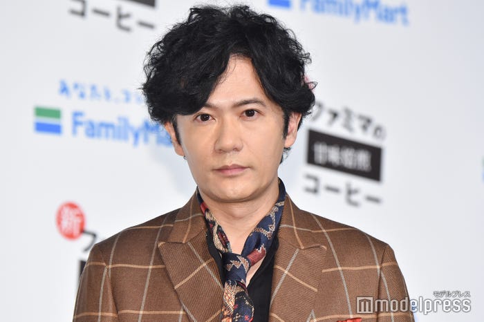 稲垣吾郎(C)モデルプレス