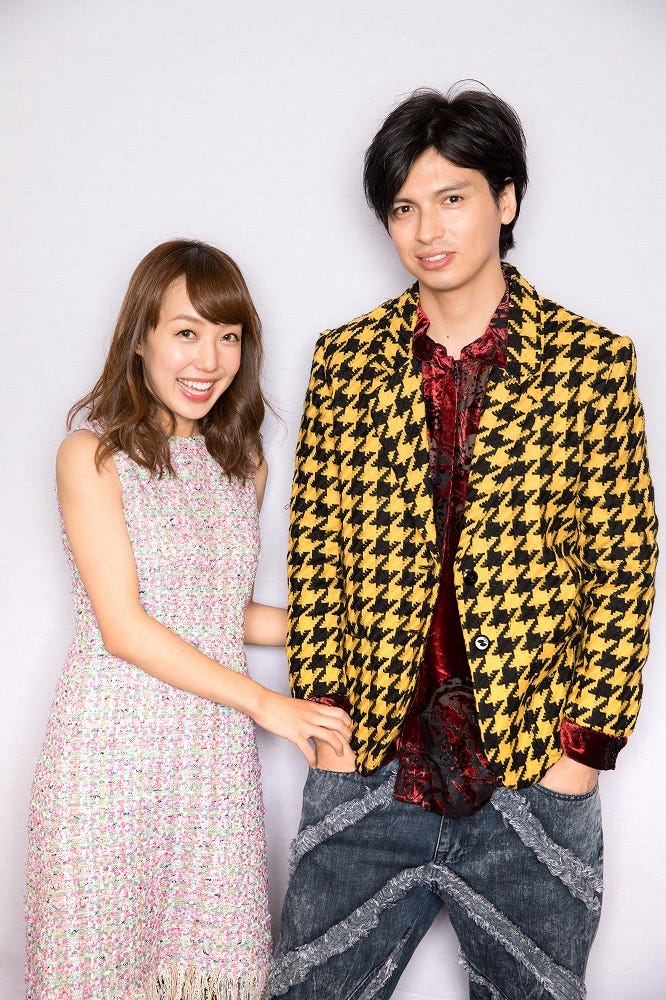 川崎希&アレクサンダー(C)Ameba