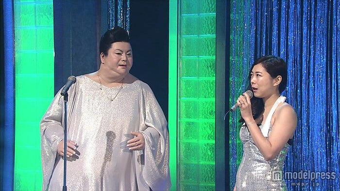 マツコロイドとデュエットに挑戦した椿鬼奴(C)日本テレビ