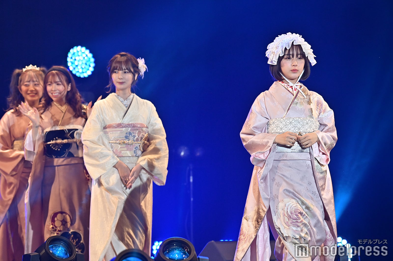 かす、なえなの （C）モデルプレス