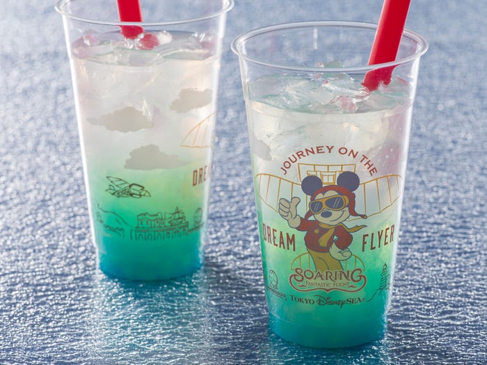 ファンタスティック・フライト・ドリンク(ライチータピオカ)1杯450円 (C)Disney