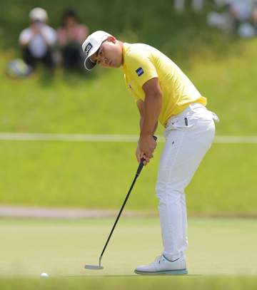 蟬川泰果が出だしでいきなり2罰打 逆転での日本タイトル4冠狙うも痛恨のスタートに
