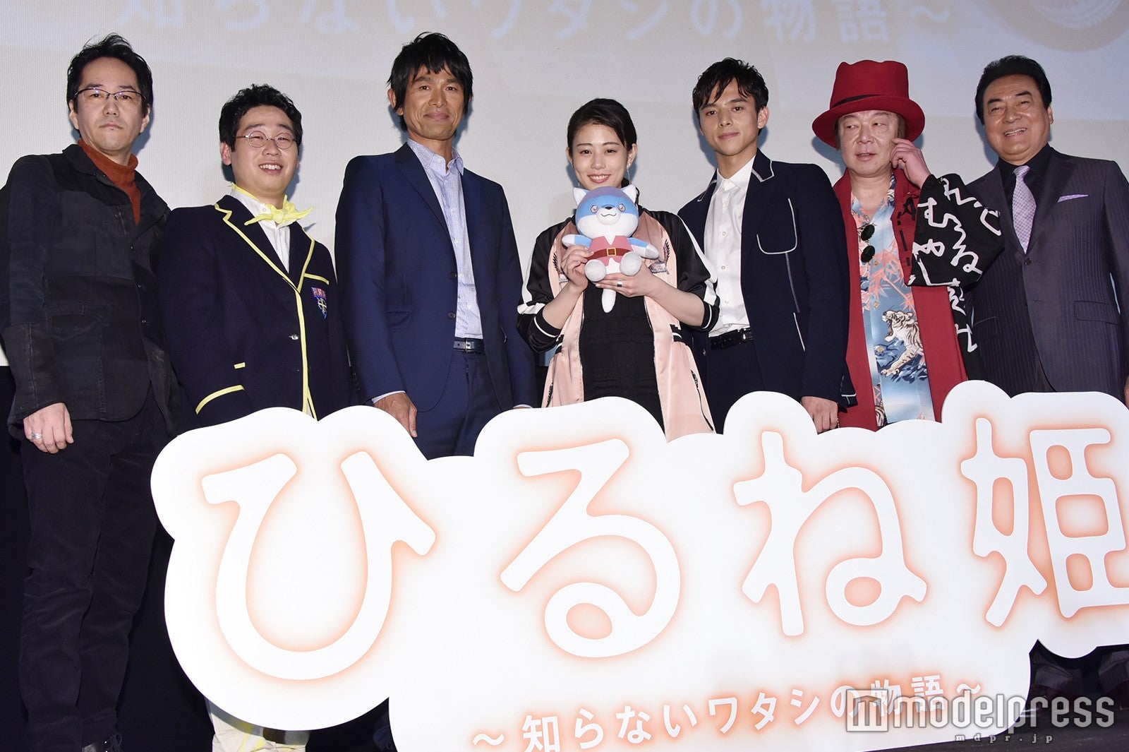 （左から）神山健治監督、前野朋哉、江口洋介、高畑充希、満島真之介、古田新太、高橋英樹 （C）モデルプレス