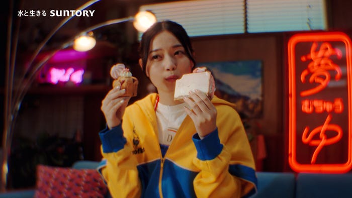 西野七瀬/新WEB-CM「夢中がはじまる。」篇より(提供写真)