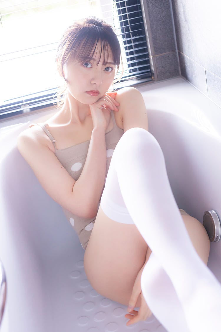 画像18 22 Hkt48森保まどか 色白美脚際立つ ラストフォトブック未公開カット公開 モデルプレス