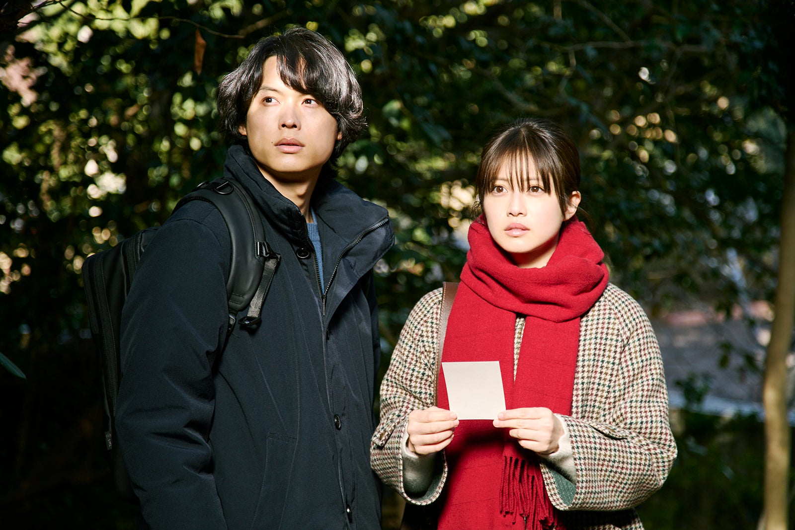 松村北斗、今田美桜（C）2026「白鳥とコウモリ」製作委員会