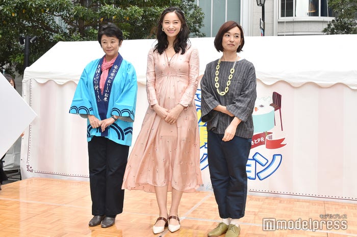 由布和嘉子滋賀県副知事、高橋ユウ、住吉美紀 (C)モデルプレス