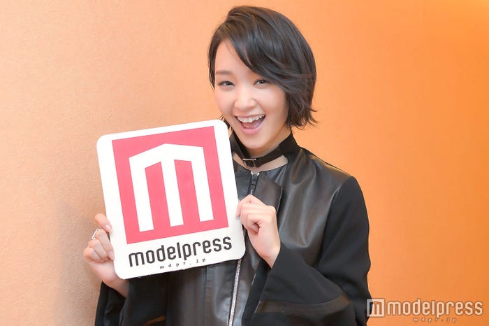 モデルプレスのインタビューに応じた剛力彩芽(C)モデルプレス