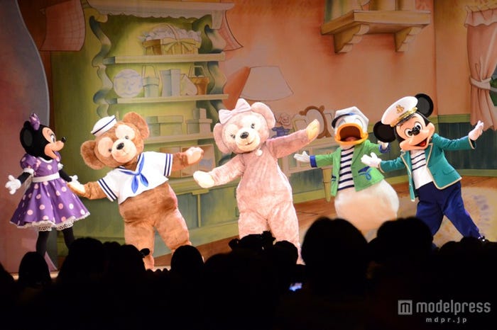 新しい仲間の誕生を喜ぶ