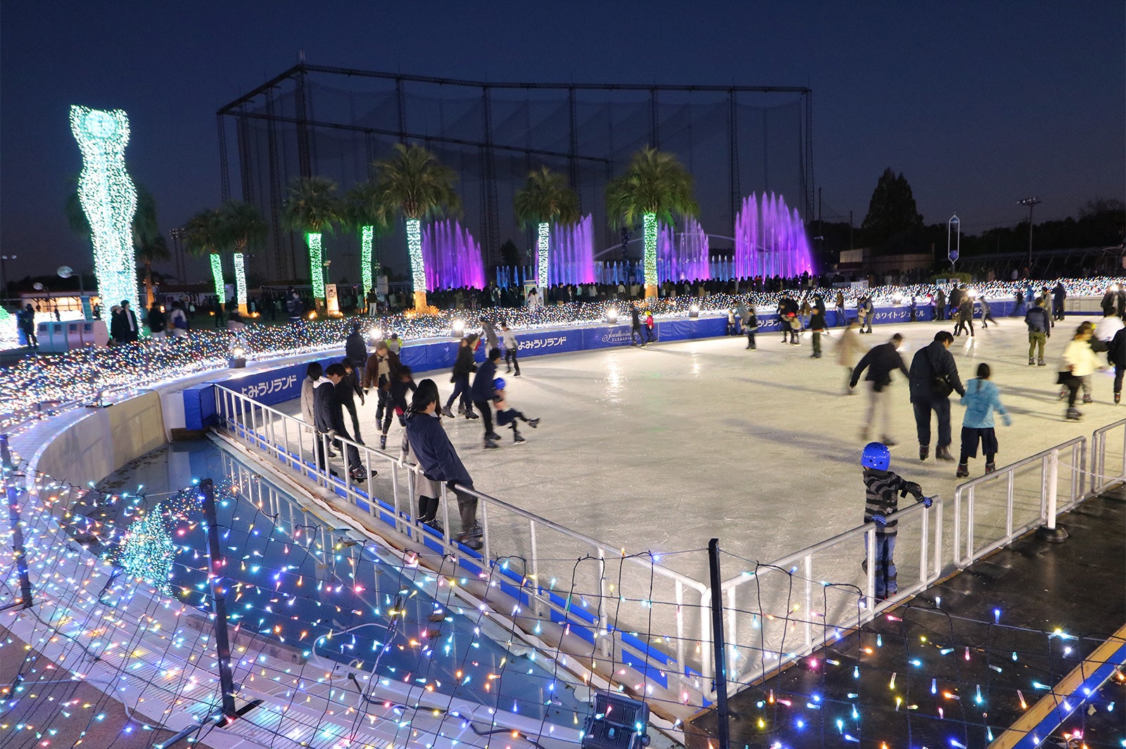 アイススケートリンク／画像提供：よみうりランド