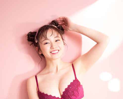 今泉佑唯、ふんわり美バスト大胆披露 SEXYランジェリーでしなやかボディ魅せ