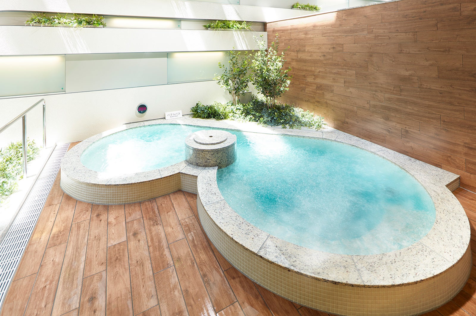 泉天空の湯 有明ガーデン／画像提供：住友不動産